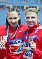 Aleksandra Fedoriva. 4x400m bronze at World Indoor Championships 2012 (Istanbul). With Marina Karnauschenko