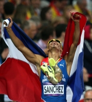 XXX OLYMPIC GAMES (Athletics). 400 metres Hurdles Olympic Champion. Felix Sanchez (DOM)