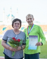 Russian Championships 2014, Kazan. Day 1. 5000m. Winner is Yegor Niklayev with coach Tatyana Senchenko