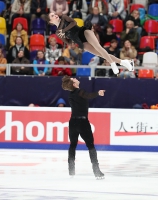 Rostelecom Cup 2019. Pairs, Short Program. Evelyn WALSH / Trennt MICHAUD, CAN