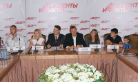 Oleg Kurbatov. With Aleksandr Lyubimov, Natalya Nazarova, Pavel Gerasimov, Viktor Chistyakov and Anna Alminova