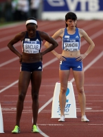   IAAF 2010 (, ).     800.